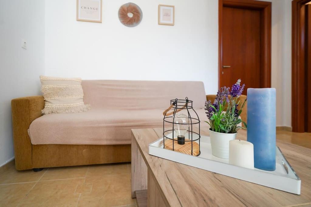 Katerinas Garden Lägenhet Kámpos Exteriör bild